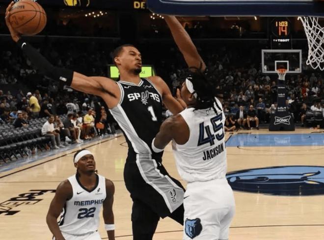 文班亚马逆袭登顶MVP榜单 亚历山大能否蝉联悬念