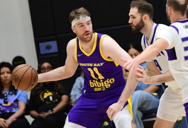 德鲁-蒂米23+8助难救主 斯托克顿国王晋级NBA发展