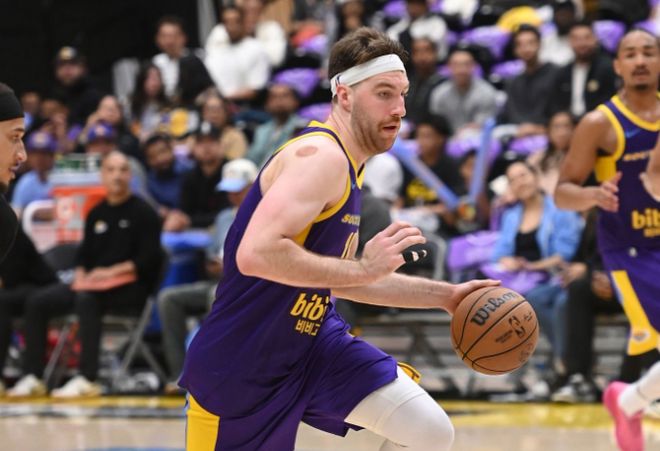 德鲁-蒂米23+8助难救主 斯托克顿国王晋级NBA发展