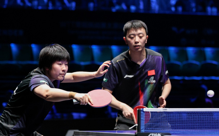 林诗栋复出首秀告捷 石洵瑶组合晋级14决赛